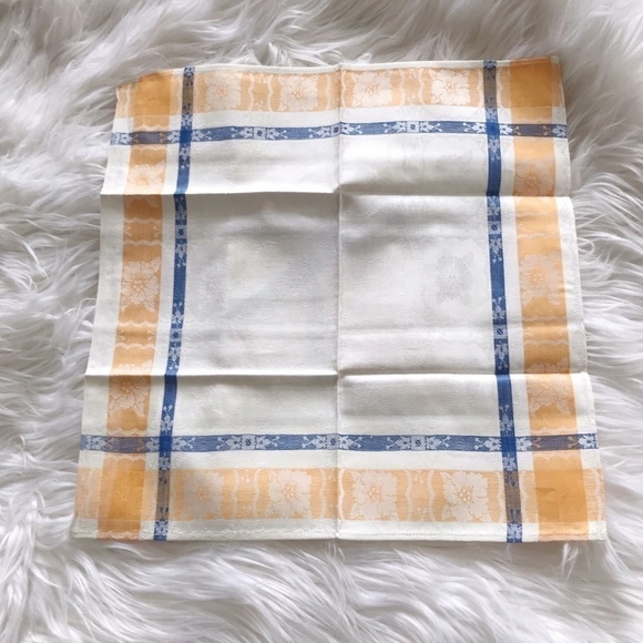 Never used Vintage dead stock table cloth/napkin set from 60's - Picture 3 of 7